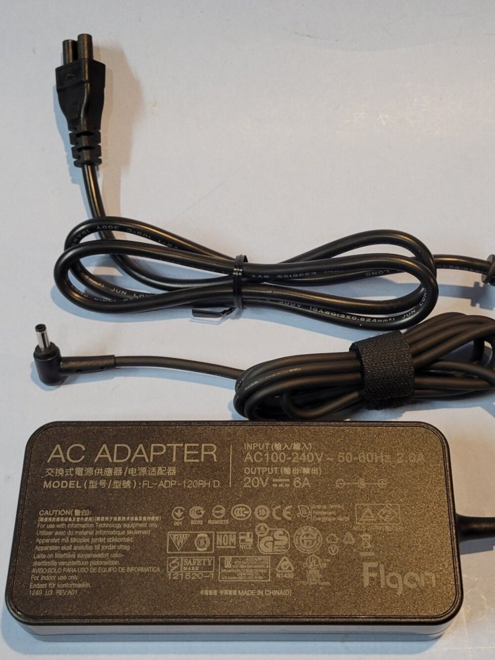 Flgan AC Adapter 20V 6A 120W model FL-ADP-120RH D